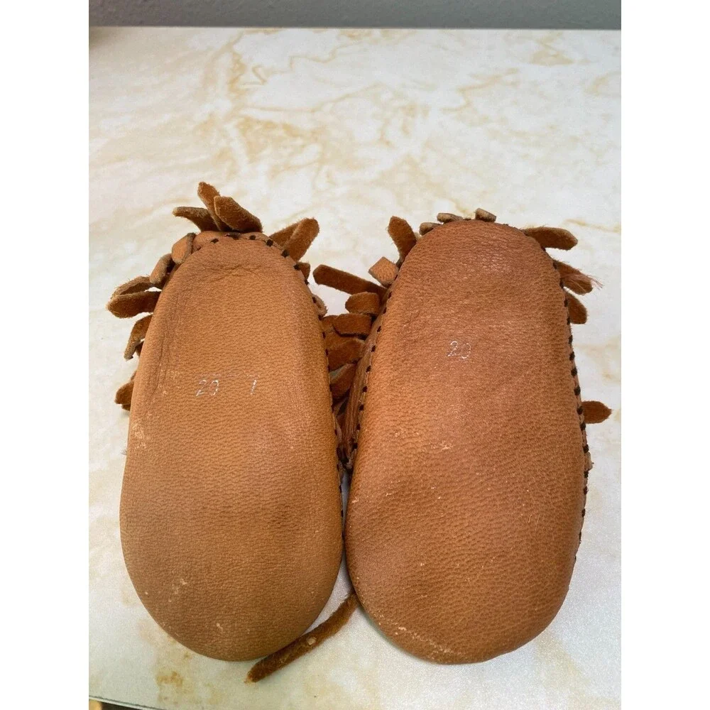 Vintage Taos size 20/4 Baby Tan Leather Fringe Moccasins